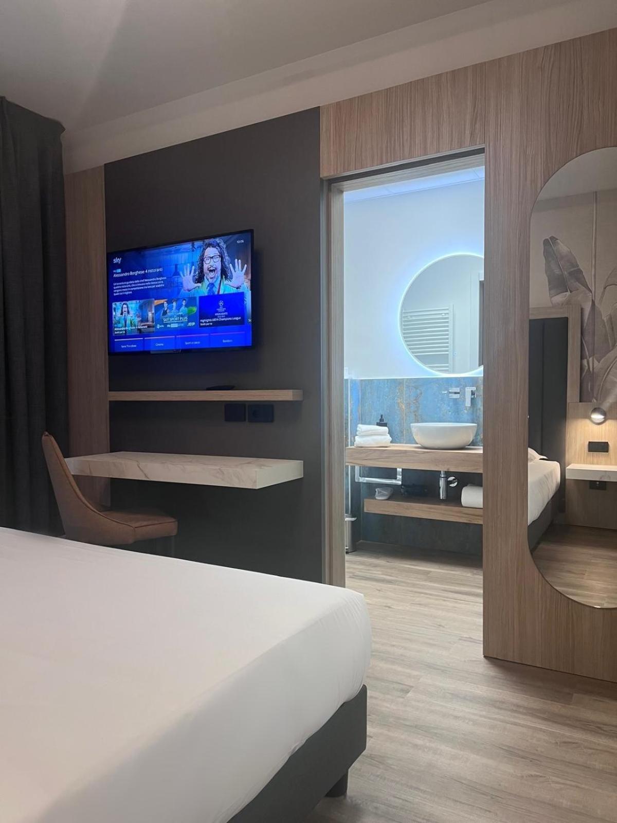 Hotel Gardenia Romano Canavese Ngoại thất bức ảnh