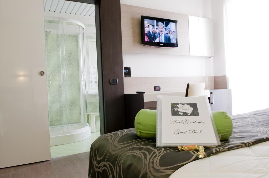 Hotel Gardenia Romano Canavese Ngoại thất bức ảnh