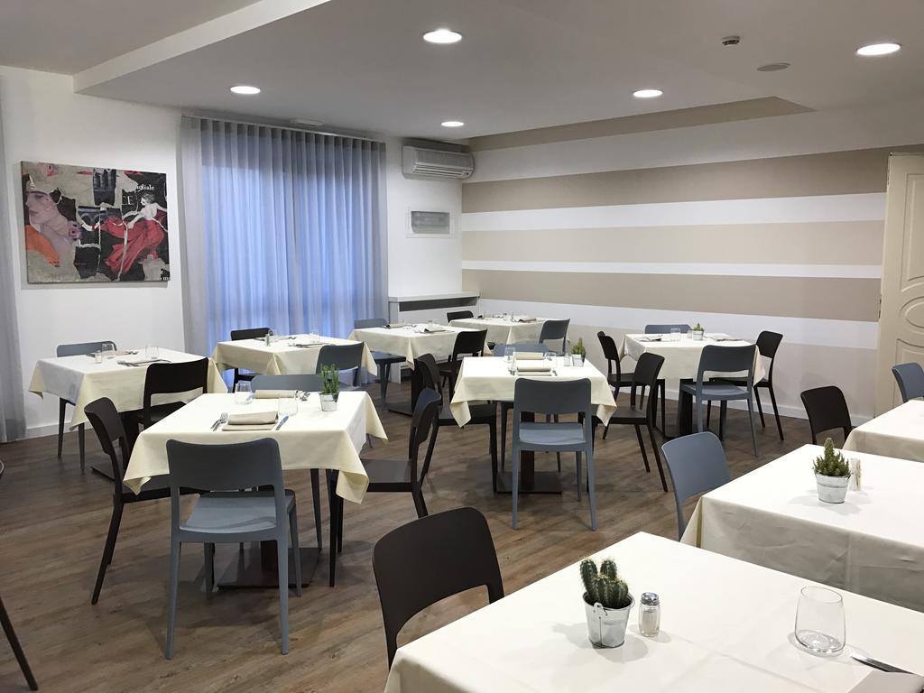 Hotel Gardenia Romano Canavese Ngoại thất bức ảnh