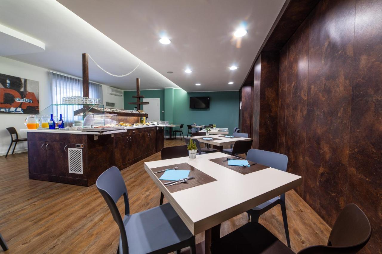 Hotel Gardenia Romano Canavese Ngoại thất bức ảnh