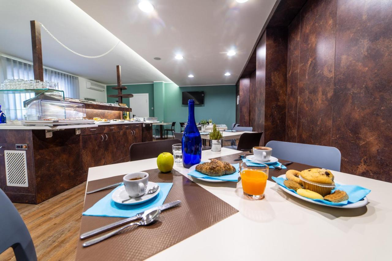 Hotel Gardenia Romano Canavese Ngoại thất bức ảnh