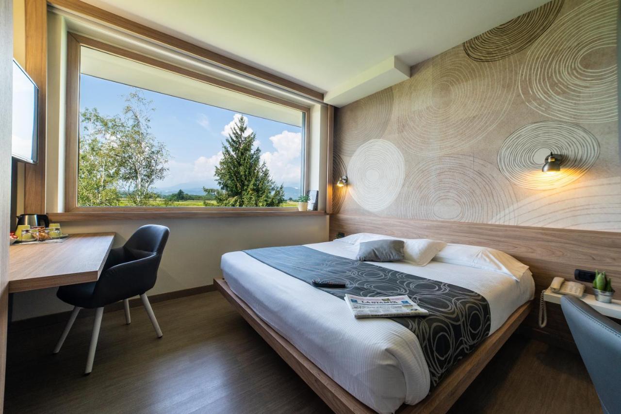 Hotel Gardenia Romano Canavese Ngoại thất bức ảnh